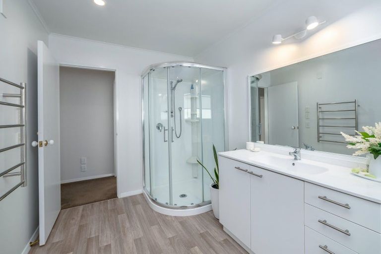 Photo of property in 15 Second Street, Lansdowne, Masterton, 5810