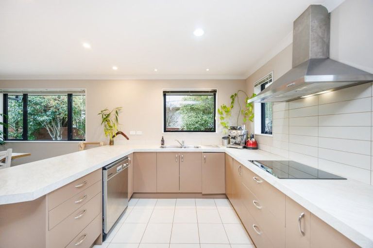Photo of property in 30 Paisley Street, Awapuni, Palmerston North, 4412