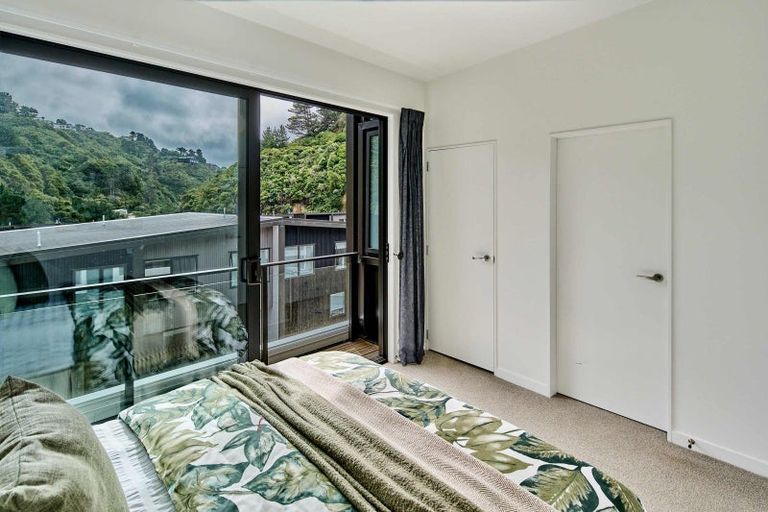 Photo of property in 21 Rua Kai Way, Brooklyn, Wellington, 6021