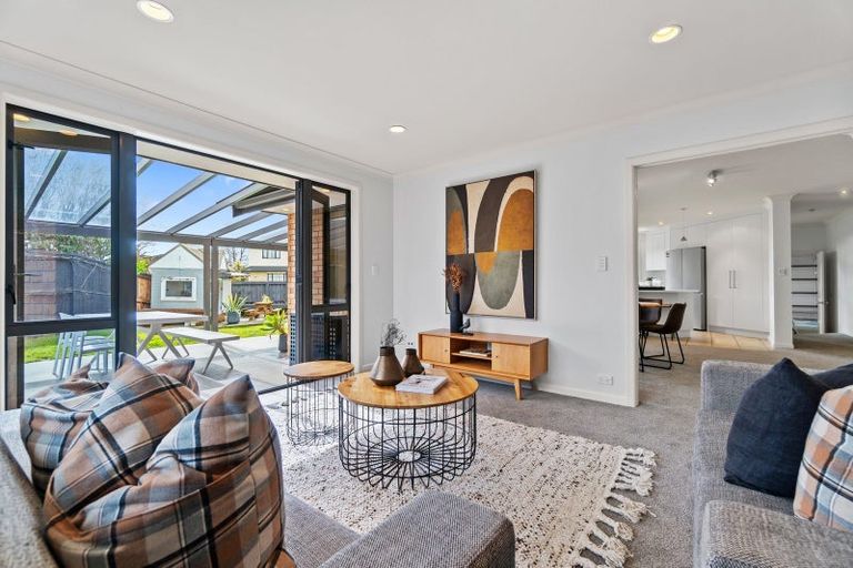 Photo of property in 1 Parkwood Place, Huntington, Hamilton, 3210