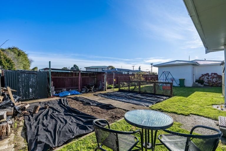 Photo of property in 137 Bay Road, Grasmere, Invercargill, 9810