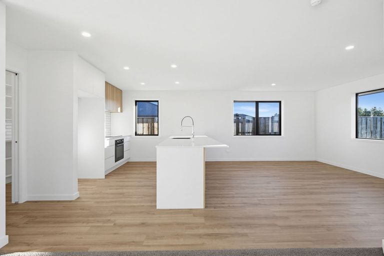 Photo of property in 52 Benn Street, Amberley, 7410