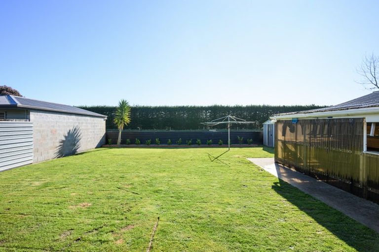 Photo of property in 33 Benmore Avenue, Cloverlea, Palmerston North, 4412