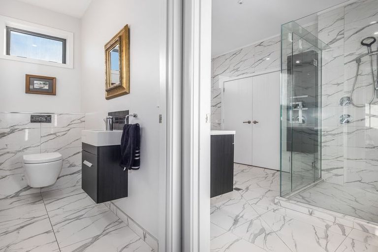 Photo of property in 10 Queen Street West, Levin, 5510
