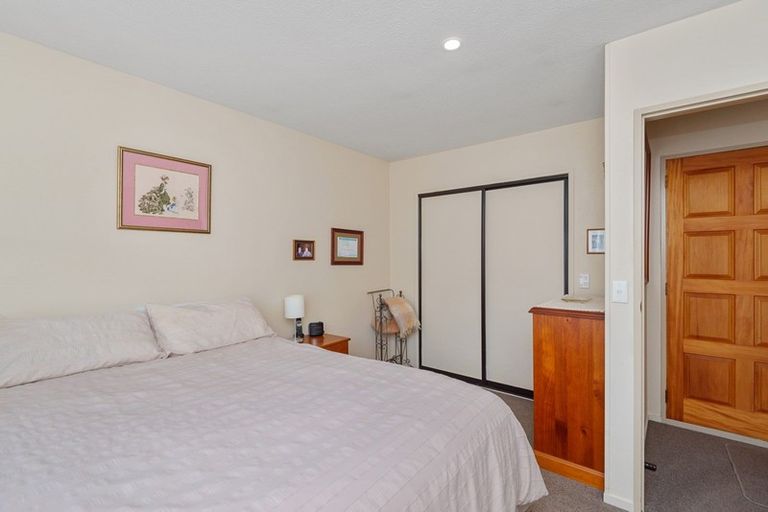 Photo of property in 66 Merrin Street, Avonhead, Christchurch, 8042