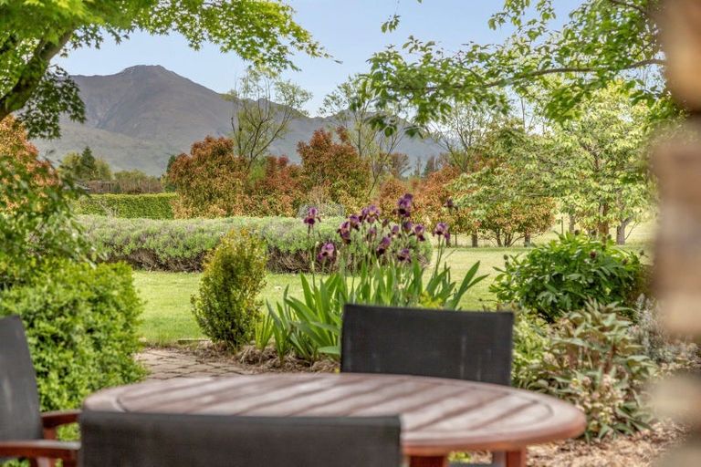 Photo of property in 672 Ballantyne Road, Wanaka, 9382