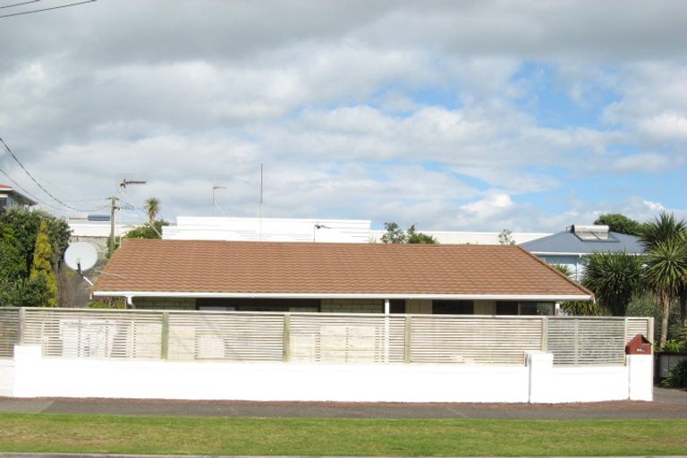 Photo of property in 26a Mclean Street, Strandon, New Plymouth, 4312