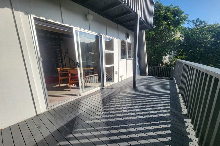 Photo of property in 3/45 Airlie Road, Plimmerton, Porirua, 5026