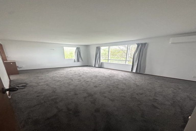 Photo of property in 2/65 Mandalay Terrace, Khandallah, Wellington, 6035