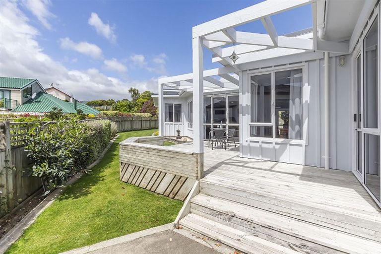 Photo of property in 23 The Masthead, Whitby, Porirua, 5024