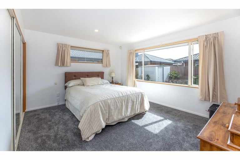 Photo of property in 30 Seymour Street, Hornby, Christchurch, 8042