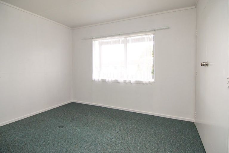 Photo of property in 1/20 Hilton Grove, Kelvin Grove, Palmerston North, 4414