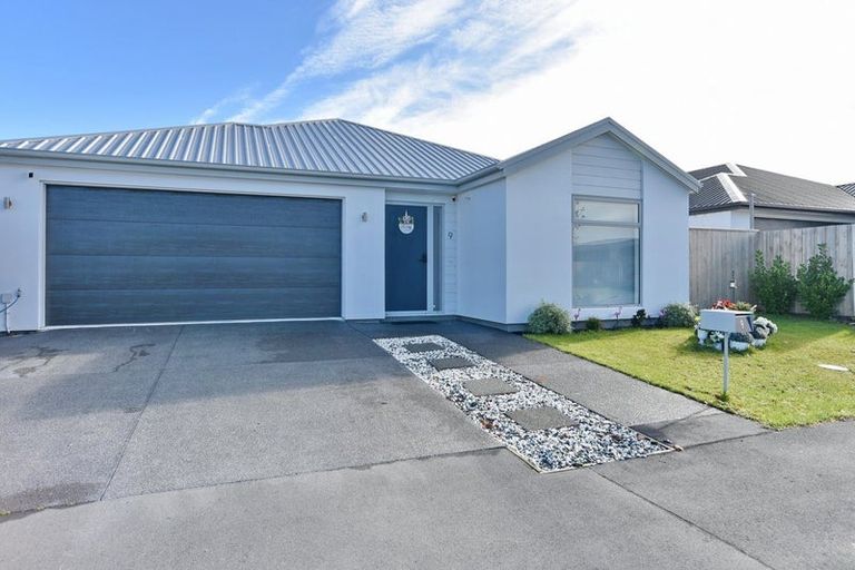 Photo of property in 9 Arapawa Street, Belfast, Christchurch, 8051