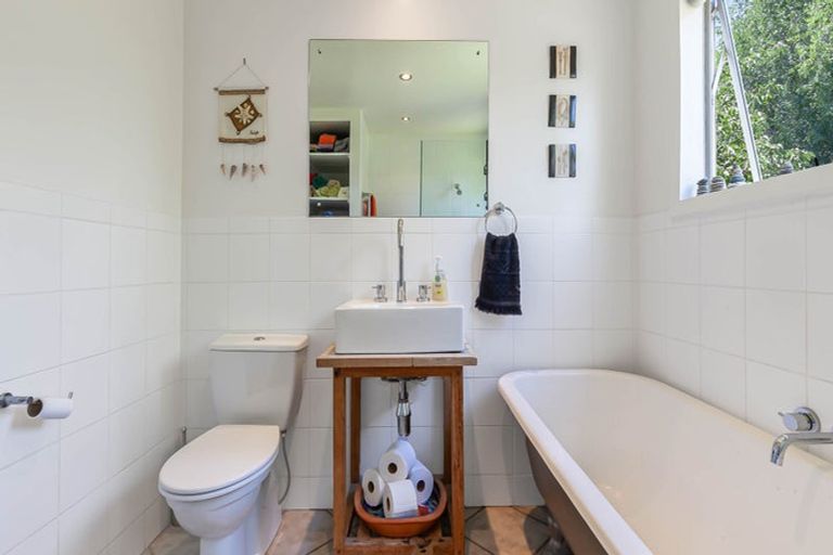 Photo of property in 100 Aranui Road, Mapua, 7005