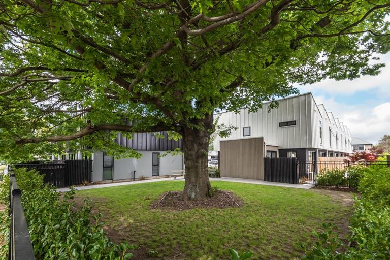 Photo of property in 9/314 Worcester Street, Linwood, Christchurch, 8011