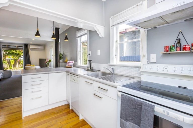 Photo of property in 23f1- Beth Street, Trentham, Upper Hutt, 5018