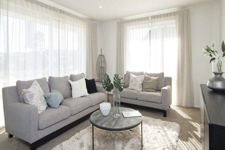 Photo of property in 93 Keri Vista Rise, Papakura, 2110