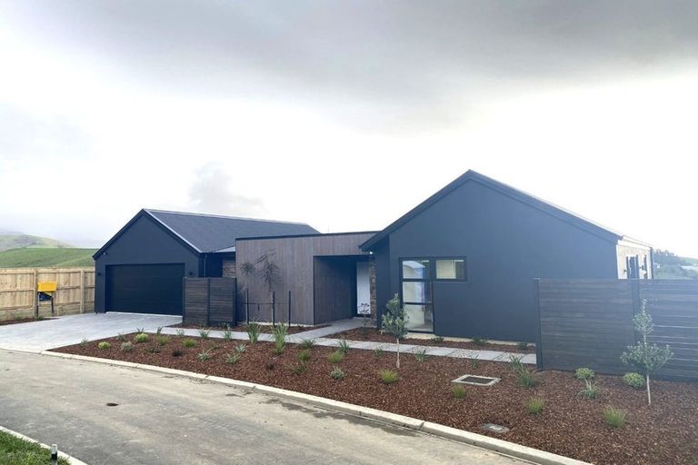 Photo of property in 5 Hill Tops Way, Stoke, 7011