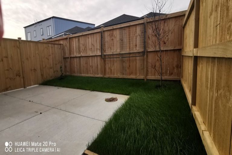 Photo of property in 5a Ata Road, Karaka, Papakura, 2113