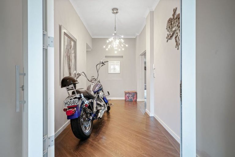 Photo of property in 12 Heaphy Court, Rolleston, 7614