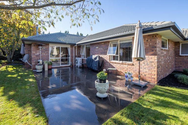 Photo of property in 32 Masefield Drive, Rolleston, 7614