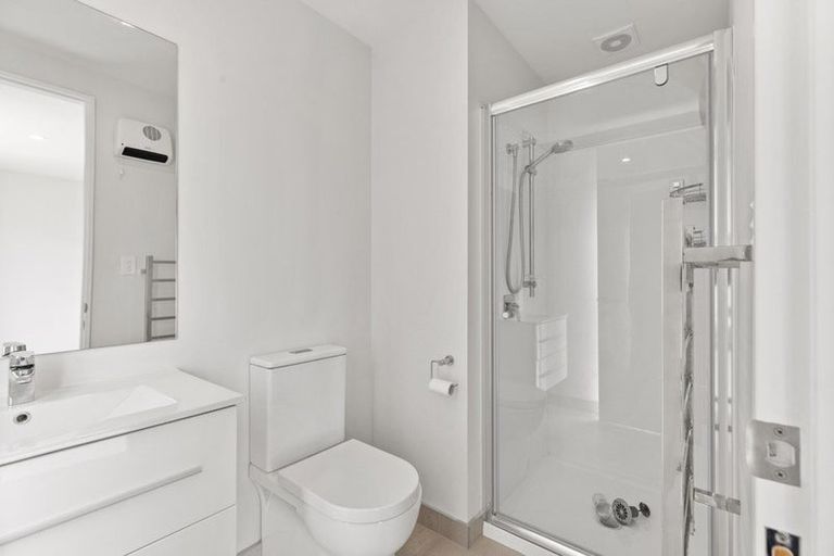 Photo of property in 14 Richard Hadlee Lane, Rolleston, 7615