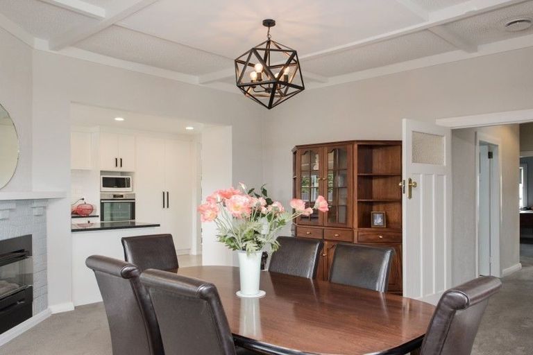 Photo of property in 55 Lake Crescent, Hamilton Lake, Hamilton, 3204