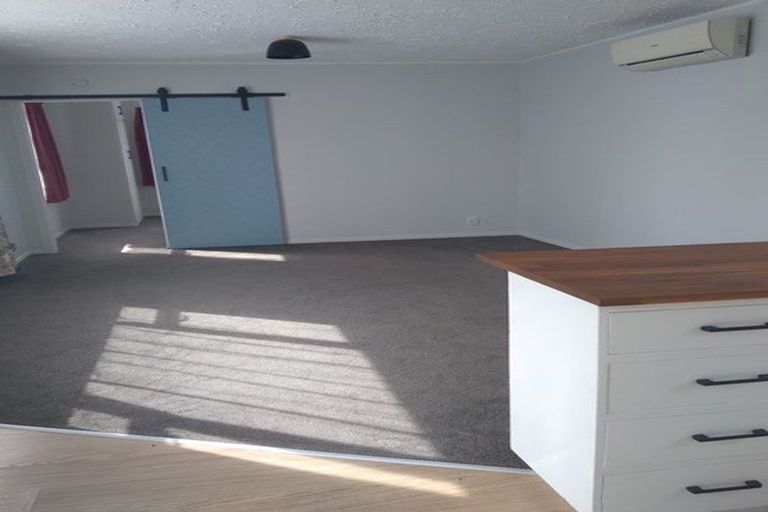 Photo of property in 1/371 Hereford Street, Linwood, Christchurch, 8011