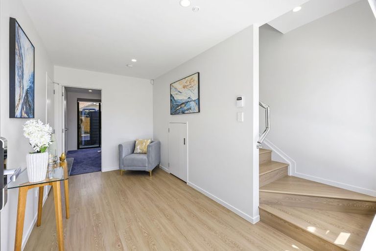 Photo of property in 24c Tomintoul Place, Highland Park, Auckland, 2010
