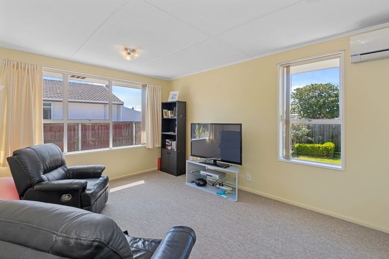 Photo of property in 8 Ludhiana Street, Casebrook, Christchurch, 8051
