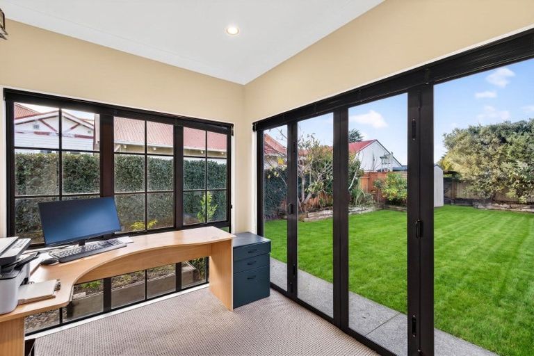 Photo of property in 621 York Street, Mahora, Hastings, 4120