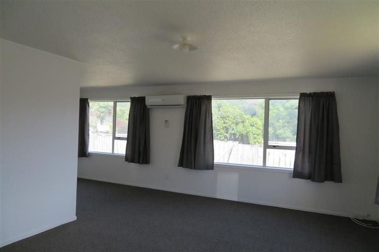 Photo of property in 103 Wilkie Crescent, Naenae, Lower Hutt, 5011