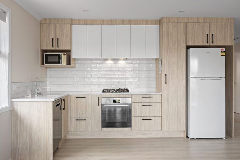 Photo of property in 2u2 Grange Avenue, Nawton, Hamilton, 3200