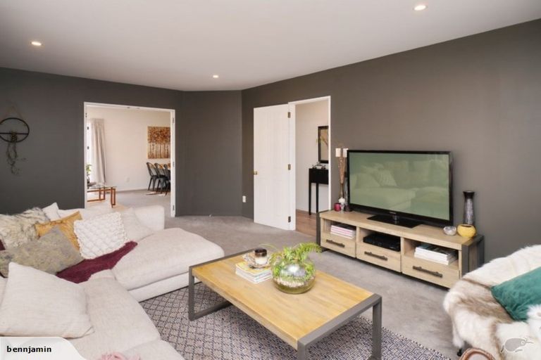 Photo of property in 20 Regent Avenue, Rangiora, 7400