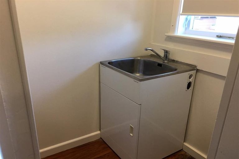 Photo of property in 13 Christmas Road, Manurewa, Auckland, 2102