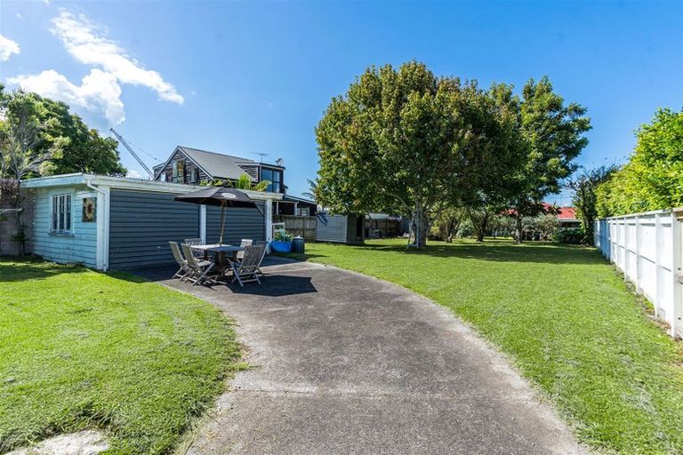 Photo of property in 61 Aramoana Avenue, Devonport, Auckland, 0624