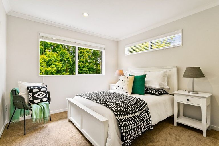 Photo of property in 311b Great North Road, Henderson, Auckland, 0612