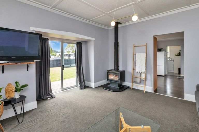 Photo of property in 5 Rose Place, Te Kamo, Whangarei, 0112