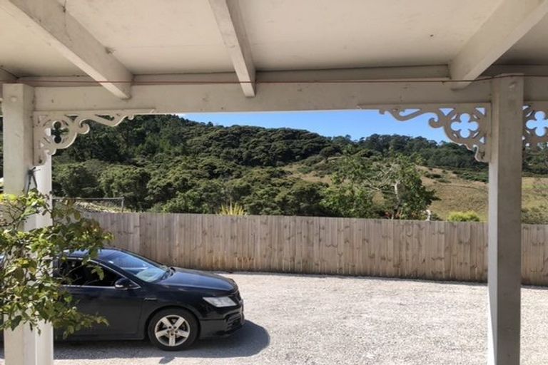 Photo of property in 15 Waitakere Road, Waitakere, Auckland, 0816