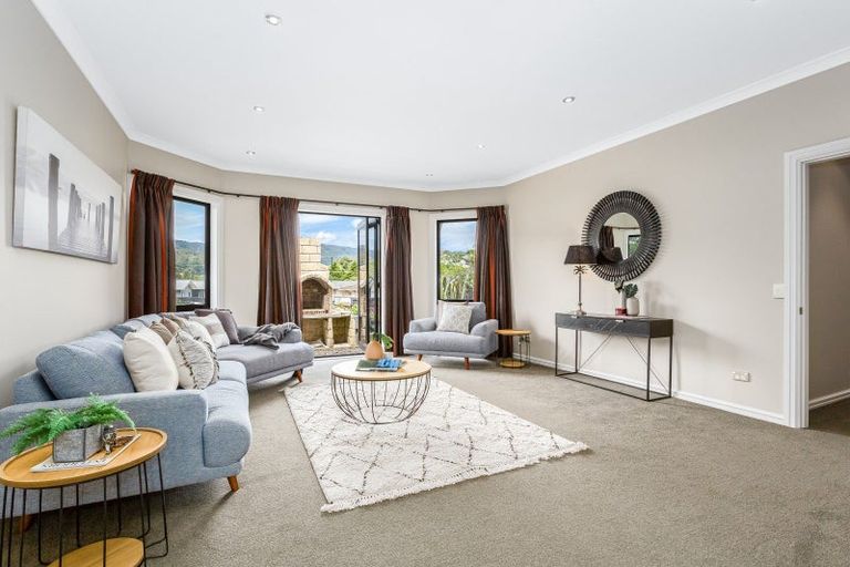 Photo of property in 9 Cottle Heath Close, Manor Park, Lower Hutt, 5019