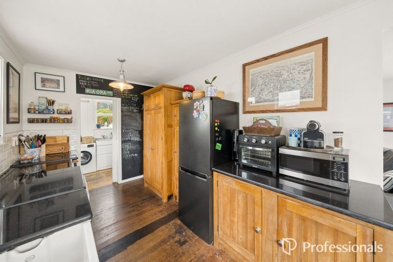 Photo of property in 6 Anson Grove, Naenae, Lower Hutt, 5011