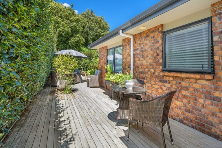 Photo of property in 18 Ko Place, Pyes Pa, Tauranga, 3112