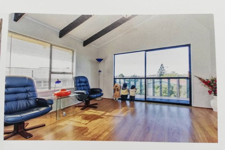 Photo of property in 287b Pakuranga Road, Pakuranga Heights, Auckland, 2010