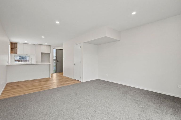 Photo of property in 61 Bampton Street, Shirley, Christchurch, 8061