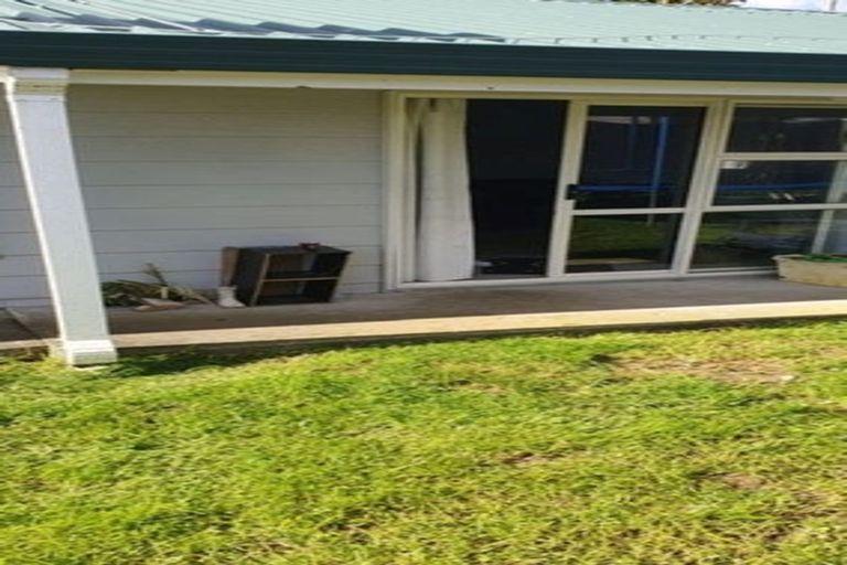 Photo of property in 2/12 Glenlea Place, Flat Bush, Auckland, 2019