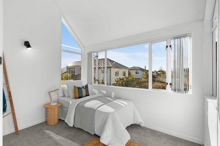 Photo of property in 1/57 Weka Street, Fendalton, Christchurch, 8041