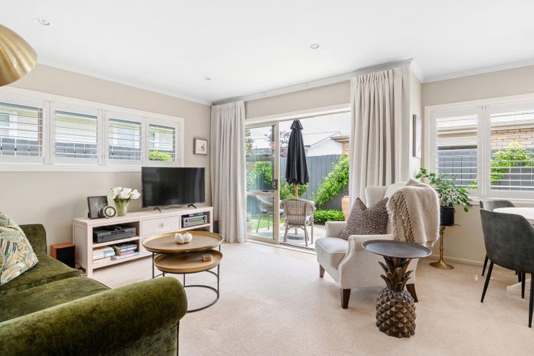 Photo of property in 80a Williams Street, Cambridge, 3434