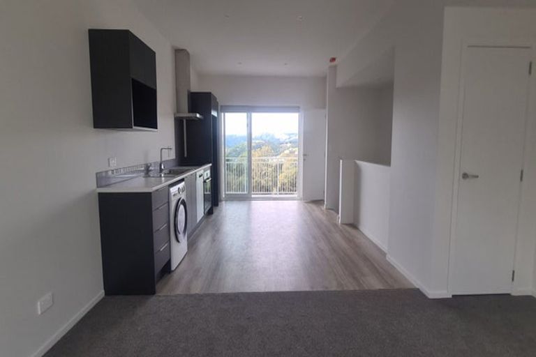Photo of property in 16 Tai Lane, Whitby, Porirua, 5024