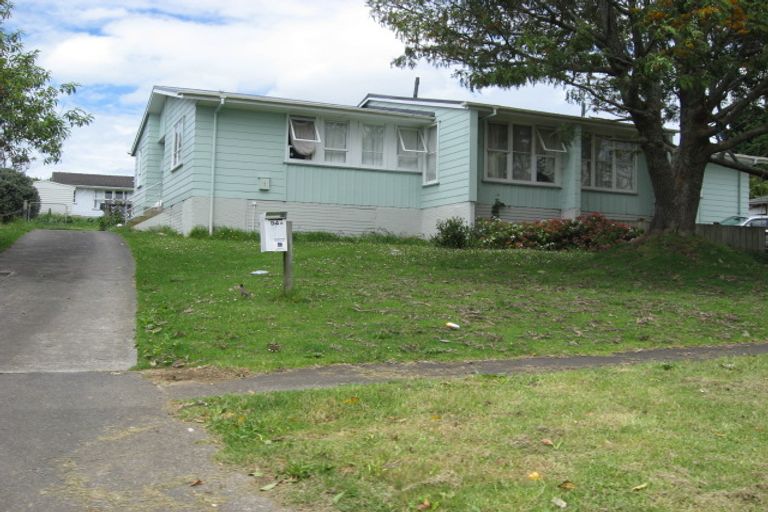 Photo of property in 54 Kemble Close, Mangere, Auckland, 2022