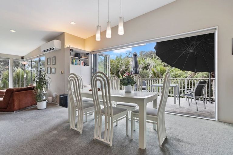 Photo of property in 81 Huia Road, Titirangi, Auckland, 0604